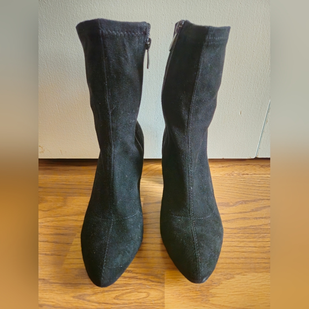 Elegant Black Women's Boots